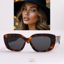 Celine Triomphe 04