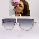 Fendi First FE40096U